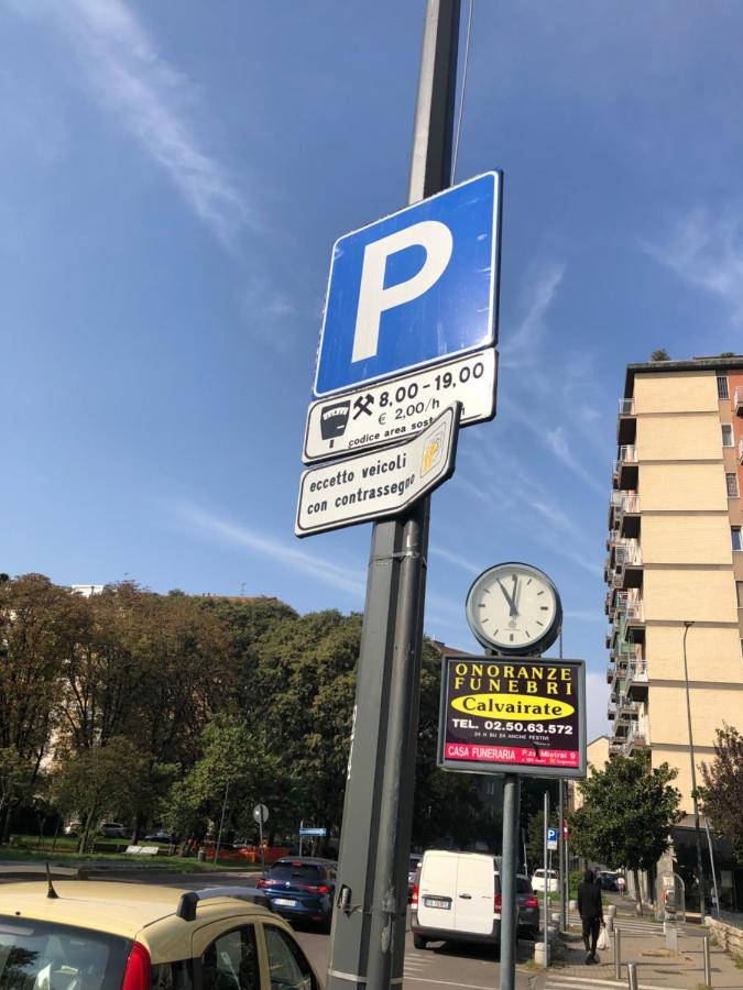 Elegante Appartamento Milano Linate Екстер'єр фото